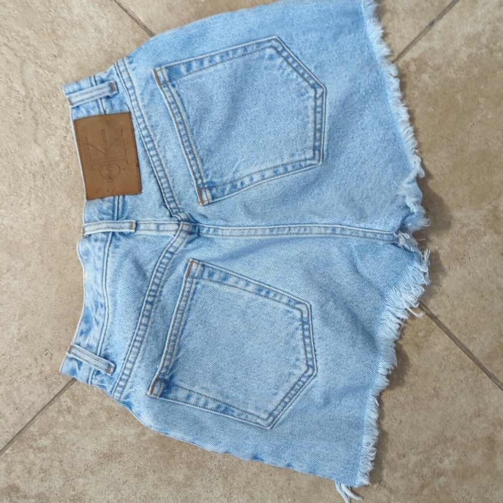 Vintage Calvin Klein cut off jeans Sz 3